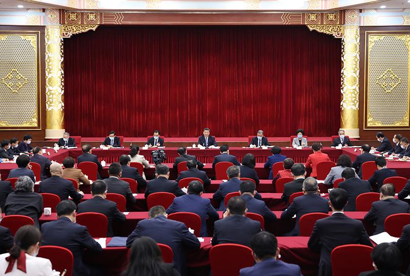 習近平看望參加政協會議的農業界社會福利和社會保障界委員